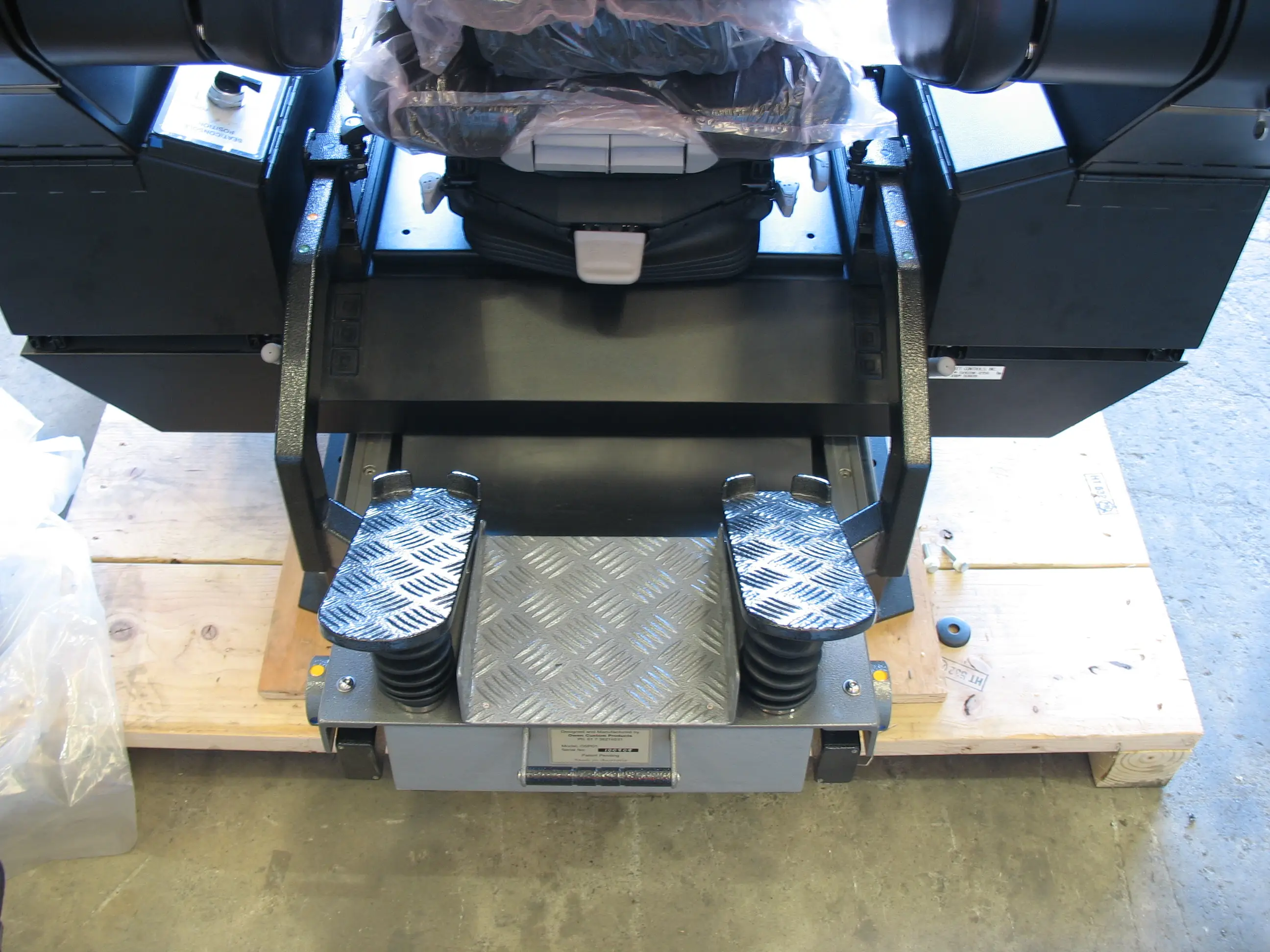 Bucyrus-Merritt console with arms attached